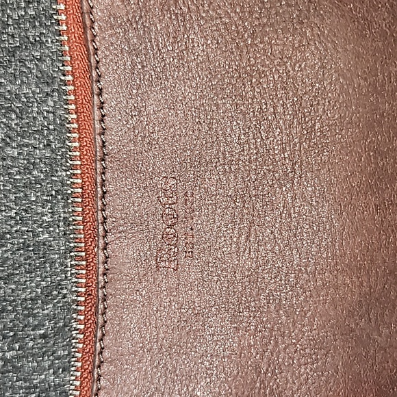 Vintage Roots Messanger Bag - Picture 7 of 12